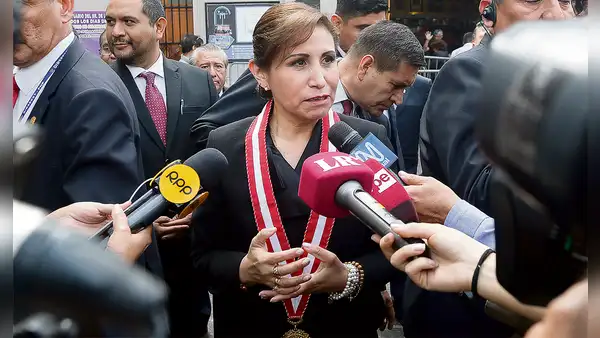 Investigan a Patricia Benavides por liderar presunta red criminal e implican a 3 asesores