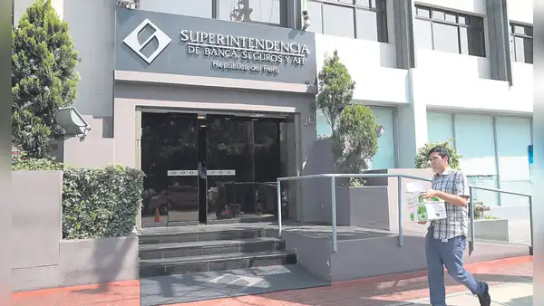 Créditos se desaceleran ante recesión económica