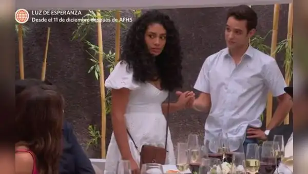'Al fondo hay sitio': Cristóbal le pidió a July que sea su enamorada, pero lo choteó