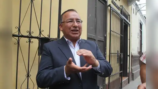 Francisco Huertas: “Tenemos una economía débil y nuevamente hay desconfianza”