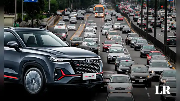 ¿Cual es el país de Sudamérica donde es más barato tener un carro?: su gasolina cuesta menos que en Chile