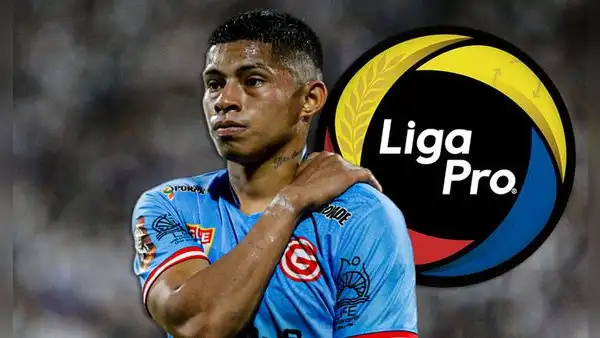 Kevin Quevedo vuelve al extranjero por pedido de su exentrenador y será rival de Paolo Guerrero