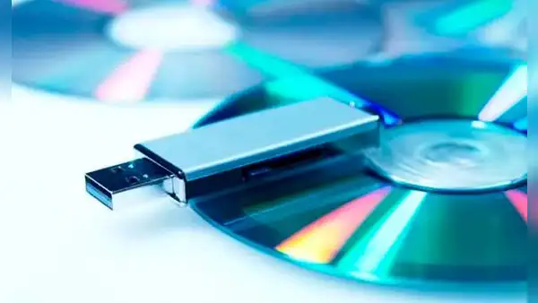 Memoria USB o CD: ¿en qué dispositivo es más seguro guardar tus fotos, videos y otros archivos?
