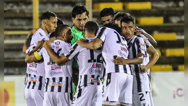 Diriangén goleó 3-0 a Sport Sébaco y clasificó a la final de la Liga Primera de Nicaragua