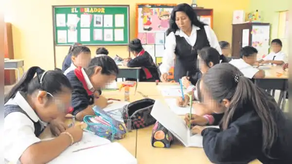 ¿Los colegios pueden suspender exámenes a alumnos que no estén al día en pagos?