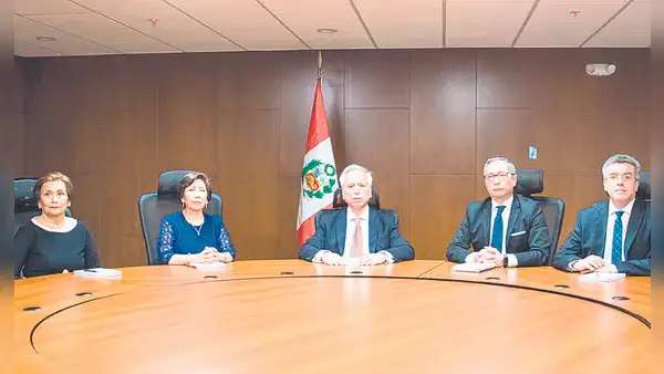 Congreso busca remover esta semana a los miembros de la JNJ