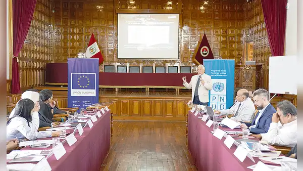 En Arequipa se presentó iniciativa para un Nuevo Pacto Social