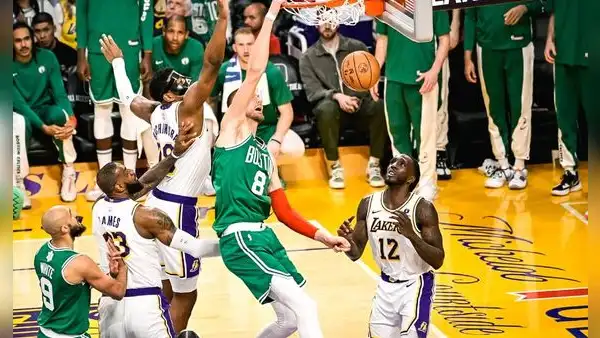 Boston Celtics son los dueños del clásico: derrotaron 126-115 a Los Angeles Lakers por la NBA 2023-2024