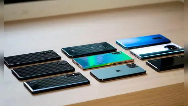 ¿Por qué no es recomendable comprar un teléfono que se lanzó hace 4 o 5 años?