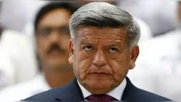 César Acuña y APP cuestionan proyecto de Roberto Chiabra para destituir a fiscales y jueces supremos