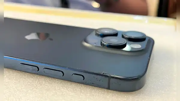 ¿No se acaban los problemas para los iPhone 15? Usuarios ahora reportan que los bordes se pelan