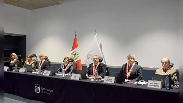Congreso está a 28 firmas de volver a discutir la remoción de la JNJ