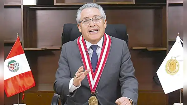 Con medias verdades, Ministerio Público avala investigación secreta a periodistas
