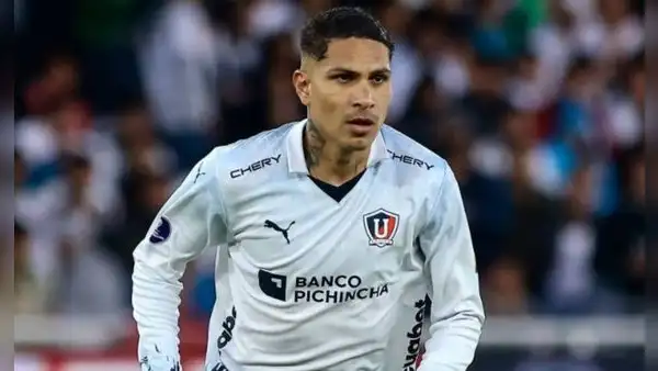 LDU hace oficial la salida de Paolo Guerrero con emotivo mensaje, pero comete grosero error