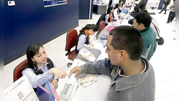Intereses bancarios seguirán elevados durante el verano