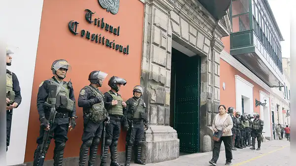 Un Tribunal Constitucional cuestionado frente a casos claves del país