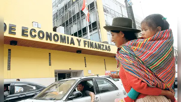 ¿La conducción de la política económica debe ser refrescada?
