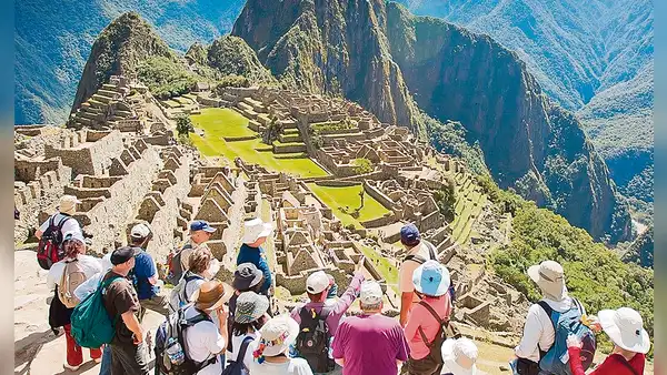 Pese a advertencias de Unesco, Mincetur anuncia en Davos aumento de aforo en Machu Picchu