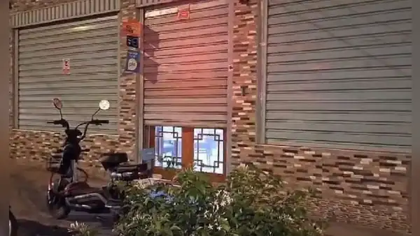Lince: sujetos armados asaltaron chifa y agredieron a cajera para robarle S/1.500