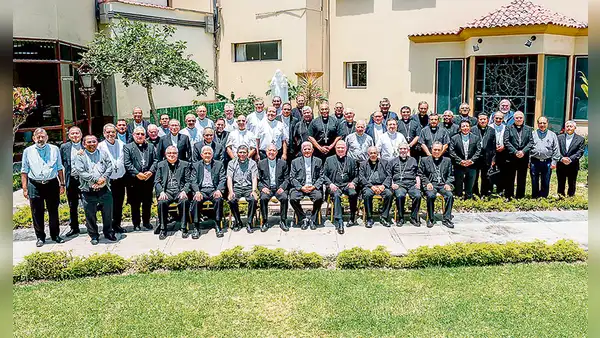Obispos peruanos: “Hay un creciente autoritarismo”