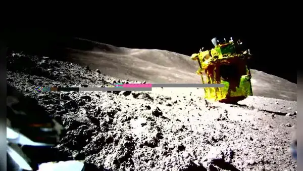 Nave japonesa que aterrizó de cabeza en la Luna envía su primera imagen tras 9 días sin comunicación