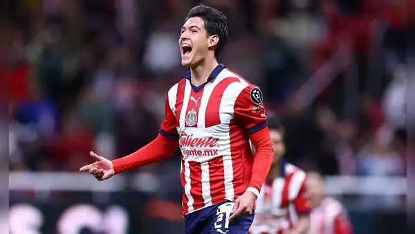 Chivas derrotó 2-1 a Forge FC y clasificó a octavos de final de la Concachampions