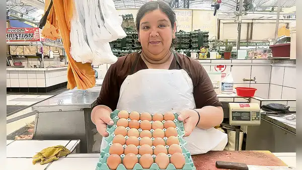 Huevo sube S/1,20 en el último mes y seguirá al alza