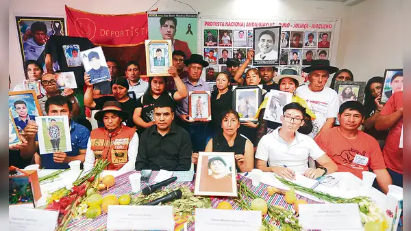 Deudos y víctimas de las protestas contra Dina Boluarte piden justicia