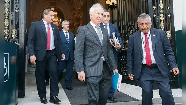 JNJ no descarta acciones legales tras aprobación de informe final en la Comisión Permanente