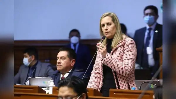 María del Carmen Alva sobre posible ingreso de Luis Cordero a AP: “Aceptan perro, gato y pericote”