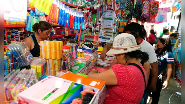 Año escolar 2024: ¿debo entregar la lista de útiles el primer día de clases? Indecopi se pronuncia