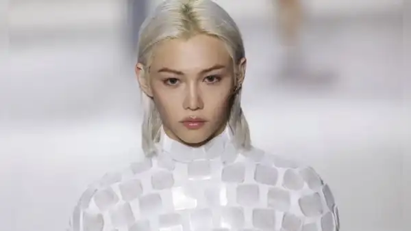 Felix de Stray Kids debuta en Paris Fashion Week 2024: la impactante pasarela del idol k-pop