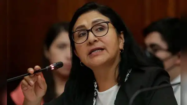 Fiscalía presenta denuncia constitucional contra Katy Ugarte por recorte de sueldo a trabajadores