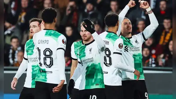 Con doblete de Darwin Núñez, Liverpool goleó a Qarabag por la Europa League 2023-24