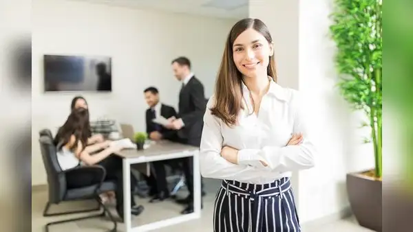 Mujeres en las organizaciones: retos y oportunidades en tres áreas