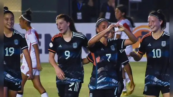 Perú cayó goleado ante Argentina por la fecha 1 del Sudamericano Femenino sub-17
