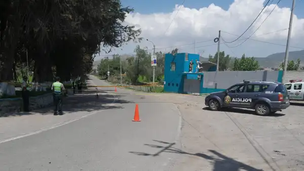 Arequipa: niño muere tras caer de un vehículo cuando acudía al colegio