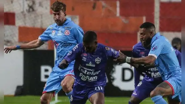 ¡En el último minuto! Deportivo Garcilaso venció 3-2 a Metropolitanos por la Copa Sudamericana