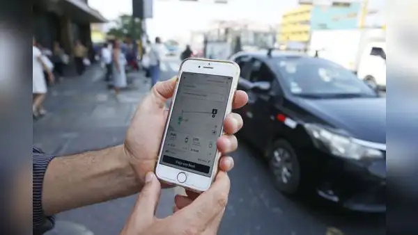Buscan que taxis por aplicativo asuman responsabilidades por robos