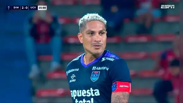 Paolo Guerrero tomó drástica decisión tras ser cambiado en plena goleada del DIM a César Vallejo