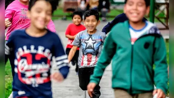 Día del Niño Peruano: ¿por qué se celebra este 14 de abril y qué frases enviar en esta fecha?