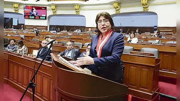 SAC rechazó reconsideración del archivo de la denuncia contra fiscal suprema Delia Espinoza