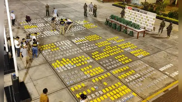 Vraem: mochileros abandonan casi una tonelada de cocaína al notar a la Policía