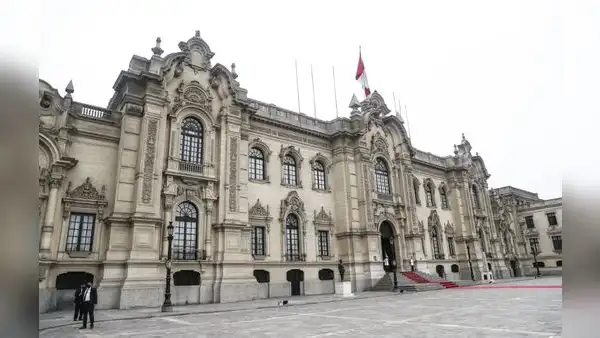 Ejecutivo presenta pedido de facultades legislativas en materia económica