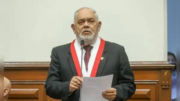 Jorge Montoya presidirá subcomisión que evaluará propuesta para designar a Pedro Cartolín como contralor