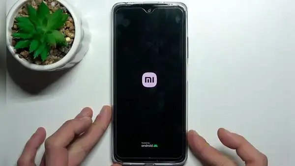 ¿Por qué tu teléfono tarda demasiado en encender si antes lo hacía bastante rápido?