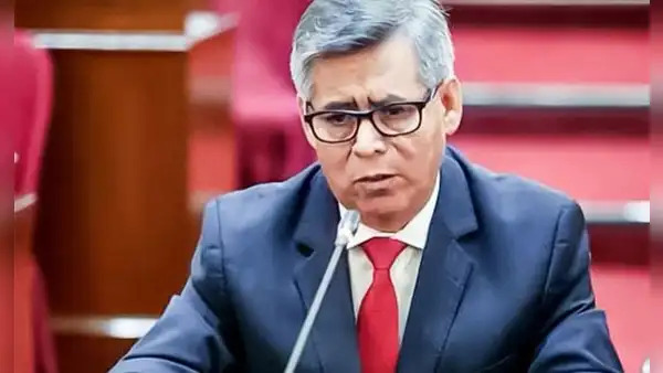 Pedro Cartolín no alcanza los votos para el ser el nuevo contralor general de la República
