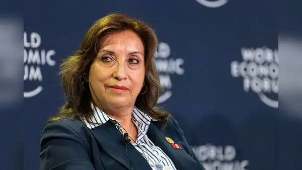 Dina Boluarte: así votaron las 8 bancadas que blindaron a la presidenta en vacancia presidencial