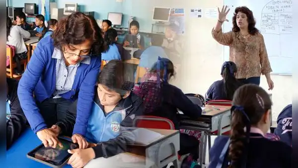 ¿Cuál es el sueldo docente 2024 en Perú?: revisa aquí la escala salarial