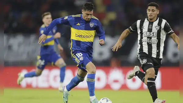 Boca goleó 4-2 a Central Córdoba por la Liga Profesional, pero sufrió la lesión de Advíncula